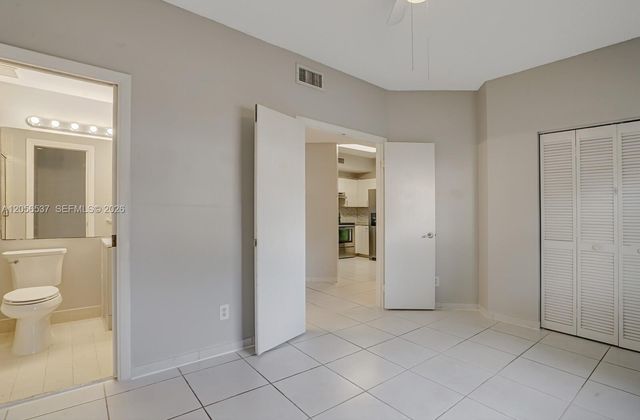 401 SW 158th Ter 105, Pembroke Pines, FL 33027