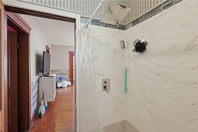 86 Stedman Avenue, Pawtucket, RI 02860