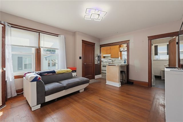 86 Stedman Avenue, Pawtucket, RI 02860