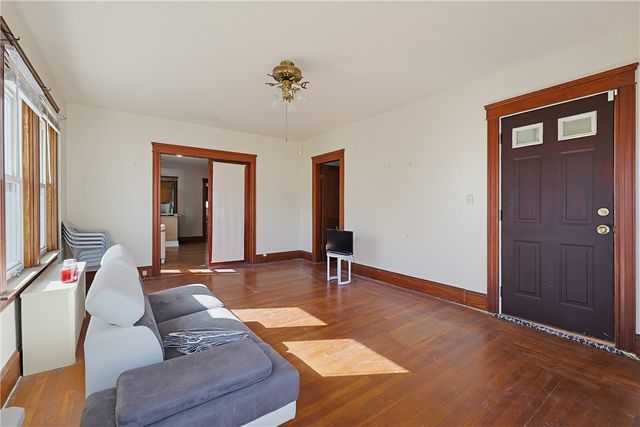 86 Stedman Avenue, Pawtucket, RI 02860