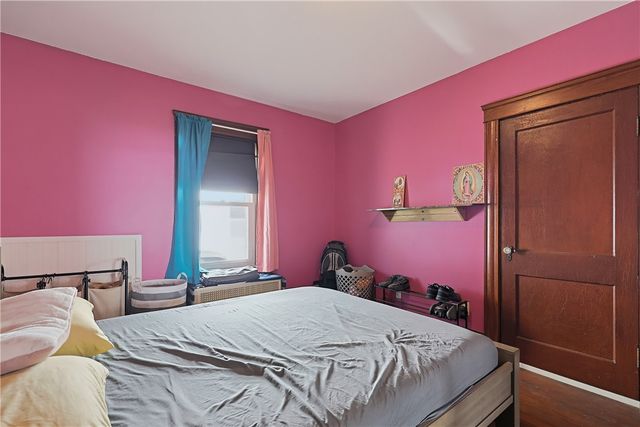 86 Stedman Avenue, Pawtucket, RI 02860