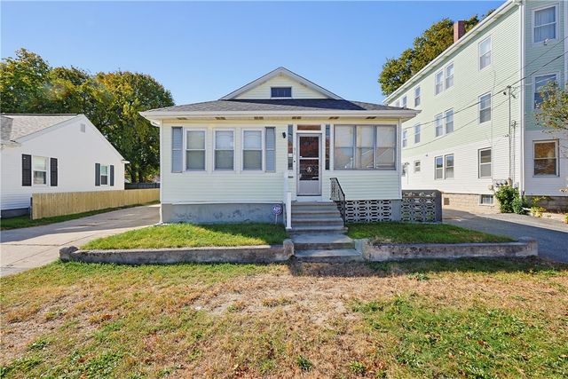 86 Stedman Avenue, Pawtucket, RI 02860