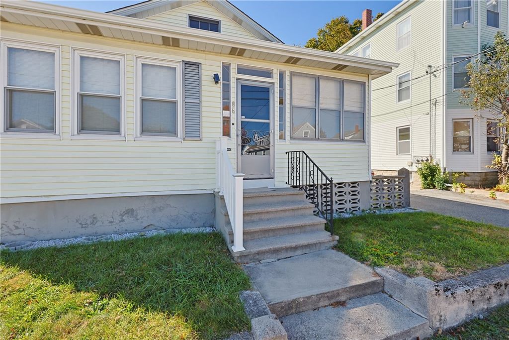 86 Stedman Avenue, Pawtucket, RI 02860