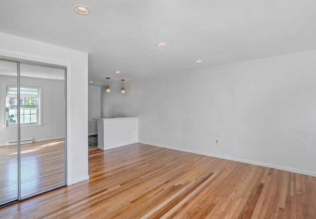 55 Clough Rd 55, Dedham, MA 02026