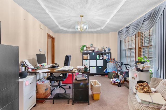 4201 NW 64th Place, Kansas City, MO 64151