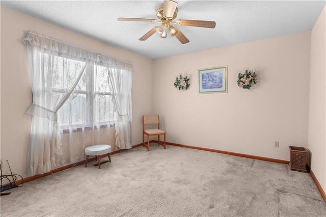 4201 NW 64th Place, Kansas City, MO 64151