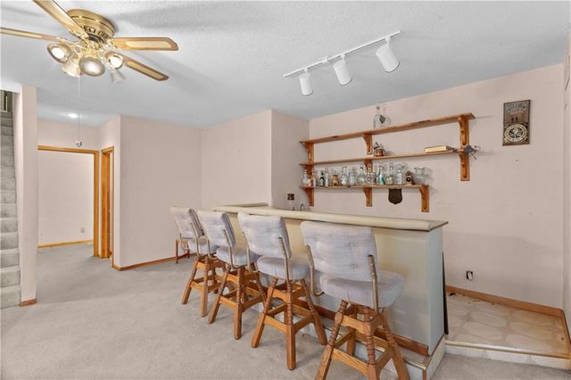 4201 NW 64th Place, Kansas City, MO 64151