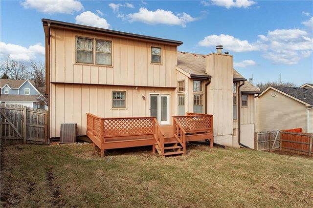 4201 NW 64th Place, Kansas City, MO 64151
