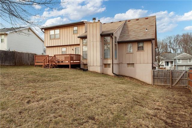 4201 NW 64th Place, Kansas City, MO 64151
