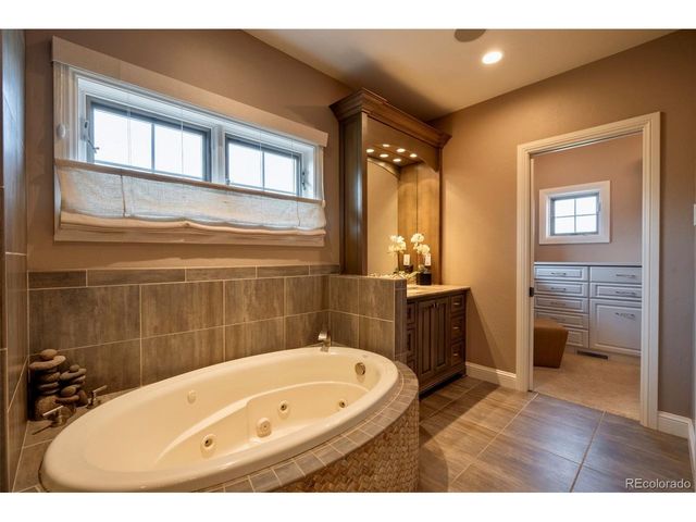 1575 Vine Cliff Hts, Colorado Springs, CO 80921