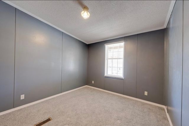27000 S 626 Lane, Grove, OK 74344