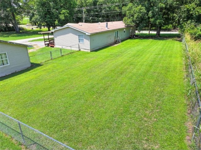 27000 S 626 Lane, Grove, OK 74344
