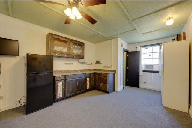 27000 S 626 Lane, Grove, OK 74344