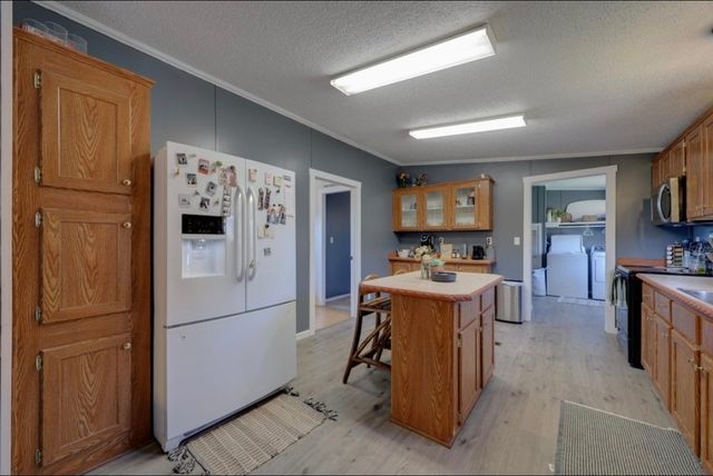 27000 S 626 Lane, Grove, OK 74344