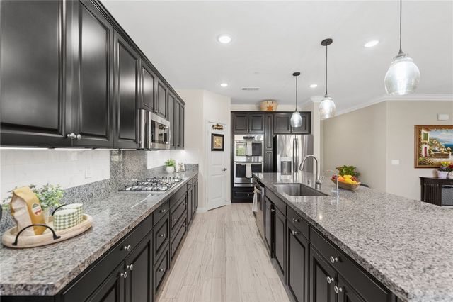 7022 Housatonic Court, Jurupa Valley, CA 91752