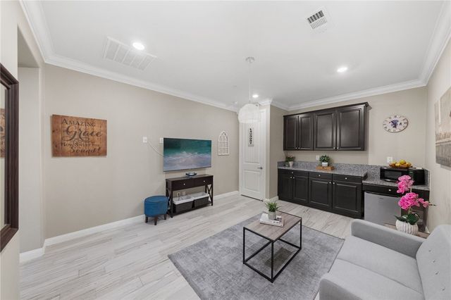 7022 Housatonic Court, Jurupa Valley, CA 91752