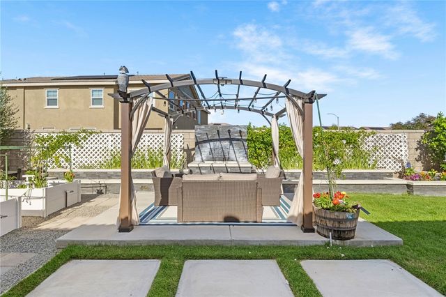 7022 Housatonic Court, Jurupa Valley, CA 91752