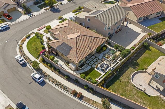 7022 Housatonic Court, Jurupa Valley, CA 91752
