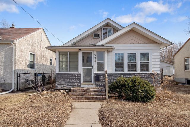 5421 30th Avenue S, Minneapolis, MN 55417