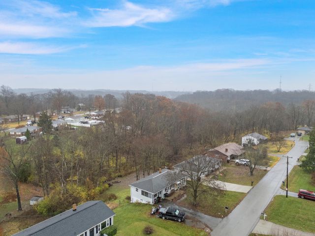 640 Marnoam Drive, Covington, KY 41015