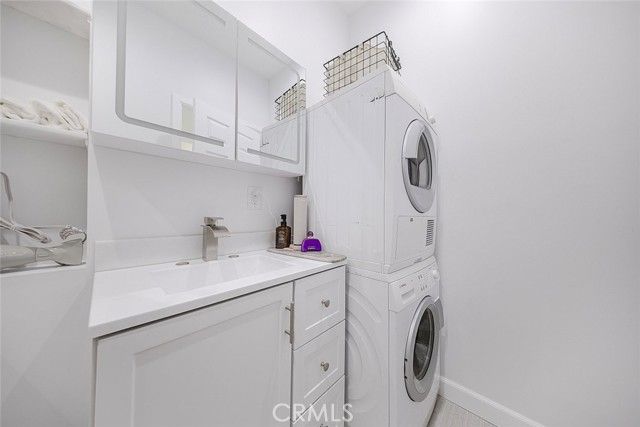 12809 Woodley Avenue, Granada Hills (los Angeles), CA 91344