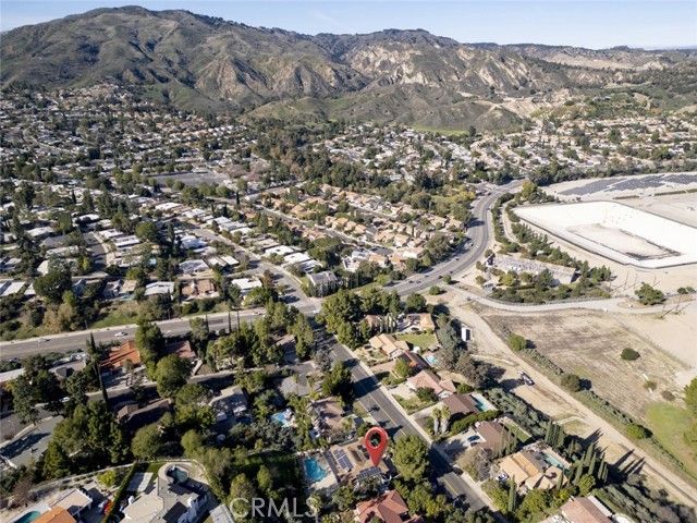 12809 Woodley Avenue, Granada Hills (los Angeles), CA 91344