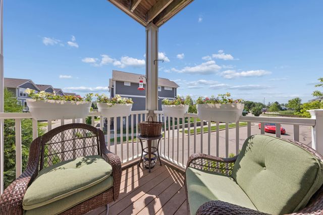 2670 Kelley Parkway 112, Long Lake, MN 55356