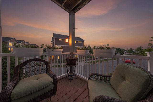 2670 Kelley Parkway 112, Long Lake, MN 55356