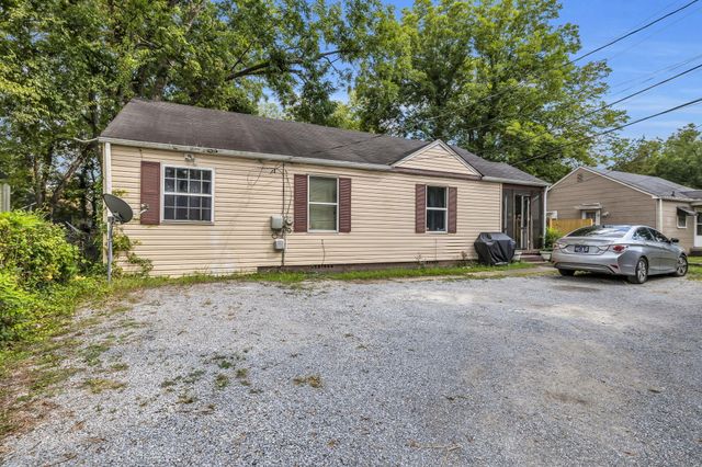 804 N Moore Road, Chattanooga, TN 37411