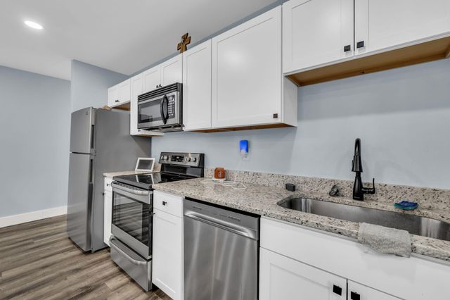 804 N Moore Road, Chattanooga, TN 37411