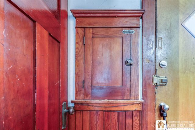 39 Hughes Avenue, Buffalo, NY 14208