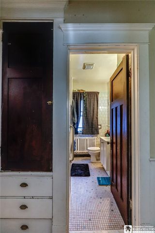 39 Hughes Avenue, Buffalo, NY 14208