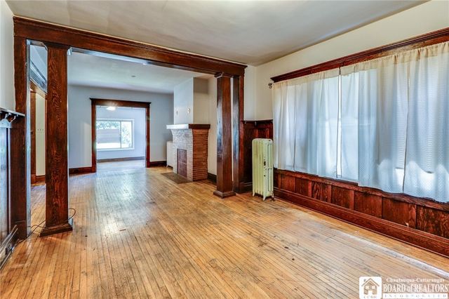 39 Hughes Avenue, Buffalo, NY 14208