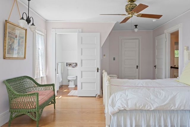 33 Goethals Way, Tisbury, MA 02568