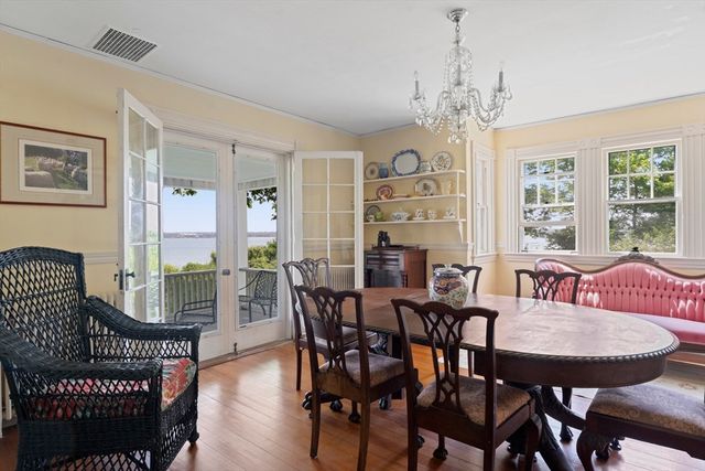 33 Goethals Way, Tisbury, MA 02568