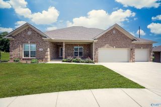 2346 Tintagel Drive, Decatur, AL 35603