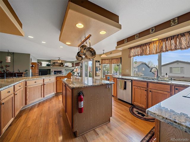 6523 Shannon Trail, Highlands Ranch, CO 80130