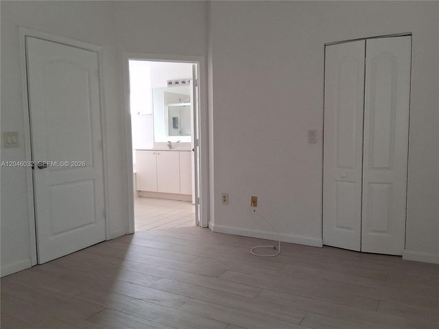 1044 NE 30th Avenue, Homestead, FL 33033