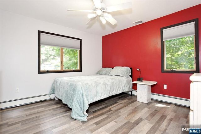 20 Linnea Place, Ringwood, NJ 07456