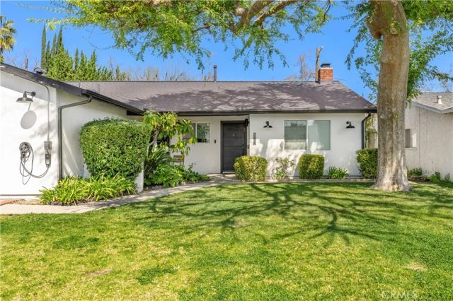 24131 Kittridge, West Hills, CA 91307