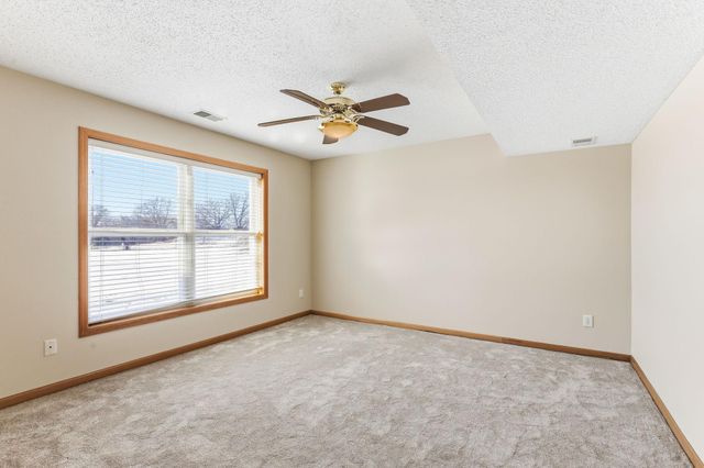 2888 Eagle Valley Drive, Woodbury, MN 55129