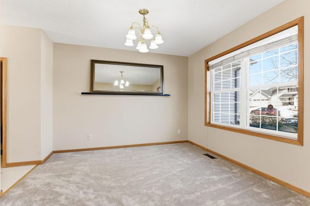 2888 Eagle Valley Drive, Woodbury, MN 55129