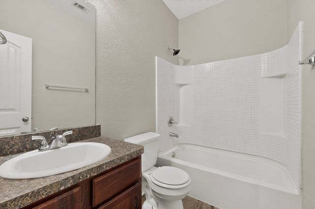 2939 Saint Bernard Drive, Dallas, TX 75233