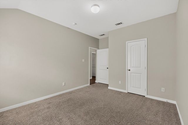 2939 Saint Bernard Drive, Dallas, TX 75233