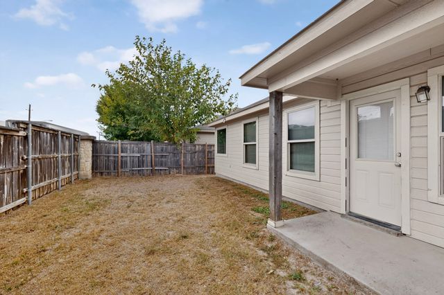 2939 Saint Bernard Drive, Dallas, TX 75233
