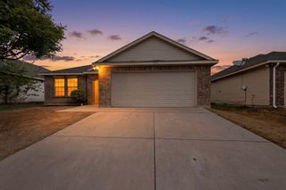 2939 Saint Bernard Drive, Dallas, TX 75233