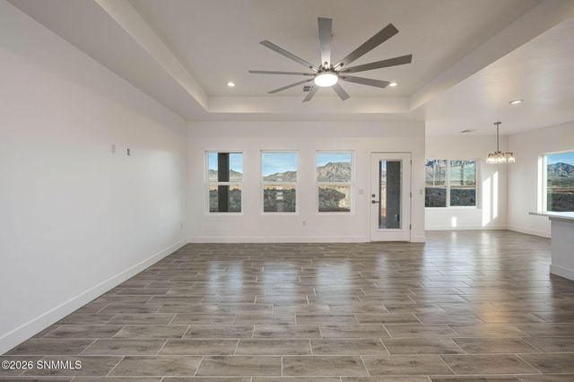 6526 Swan Street, Las Cruces, NM 88012