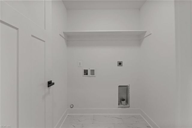 1827 Broadstreet RD, Hampton, VA 23666