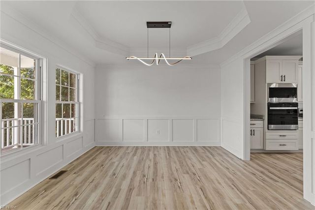 1827 Broadstreet RD, Hampton, VA 23666