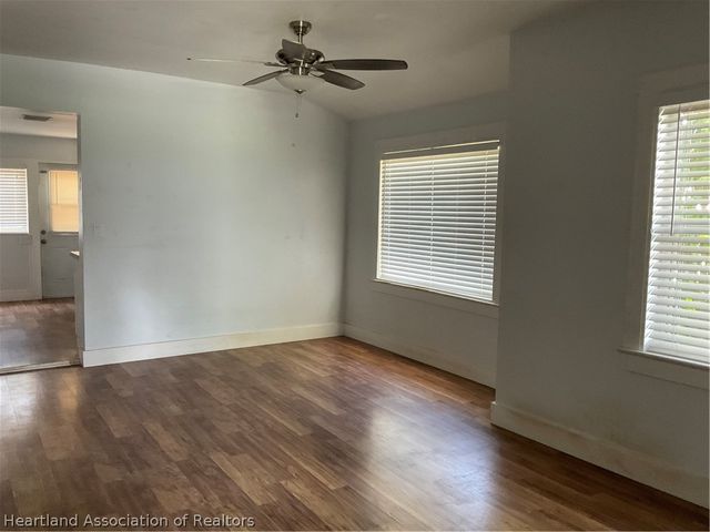 100 Gwen Hill Street, Avon Park, FL 33825